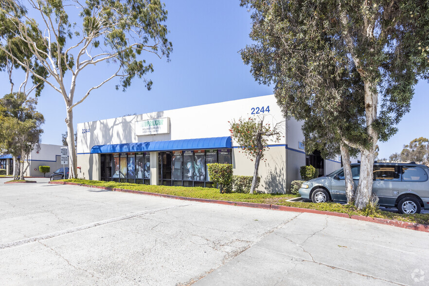 2240 Main St, Chula Vista, CA for lease - Building Photo - Image 3 of 6