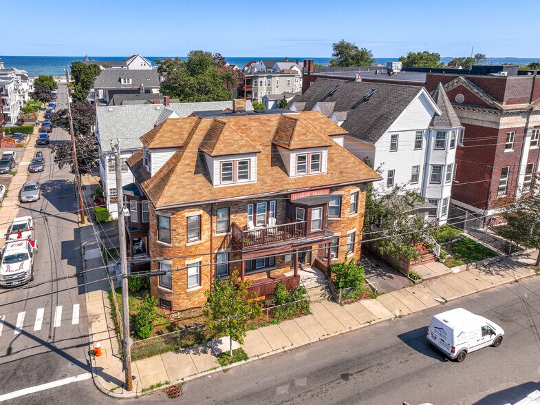 5 Waveway Ave, Winthrop, MA for sale - Building Photo - Image 1 of 1