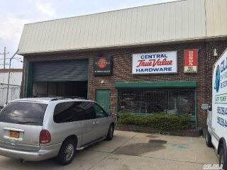 15 Stringham Ave, Valley Stream, NY for sale - Primary Photo - Image 1 of 1