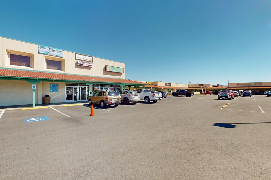 1535-1609 Vassar St, Reno, NV for sale - Building Photo - Image 1 of 12