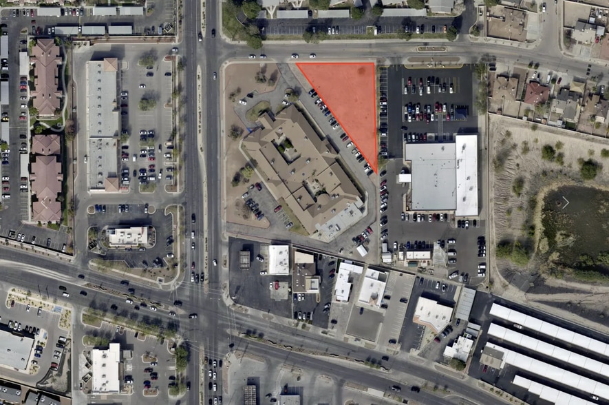 11608 Scott Simpson Dr, El Paso, TX for sale - Building Photo - Image 1 of 2