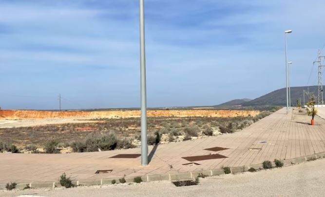 Calle Galileo Galilei, 1, Humilladero, Málaga for sale - Primary Photo - Image 1 of 4