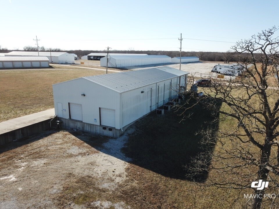 16025 1401 Rd, Stockton, MO for sale Primary Photo- Image 1 of 1