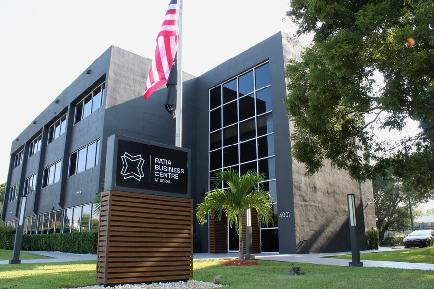 4001 NW 97th Ave, Doral, FL for lease - Building Photo - Image 1 of 21