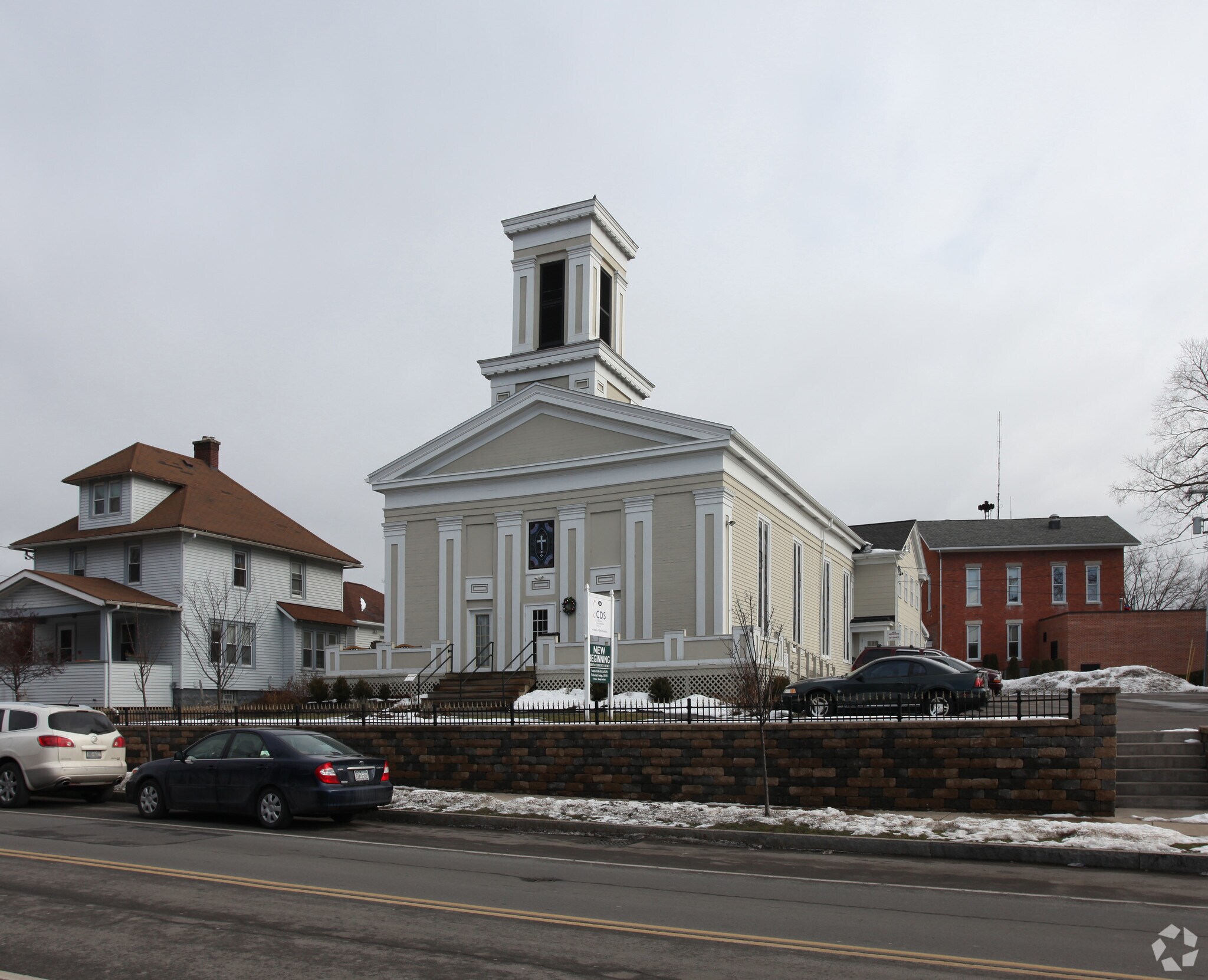 2106 Five Mile Line Rd, Penfield, NY for sale Primary Photo- Image 1 of 1