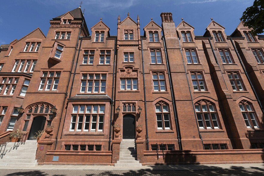 100 Hammersmith Rd, London for lease - Building Photo - Image 2 of 5