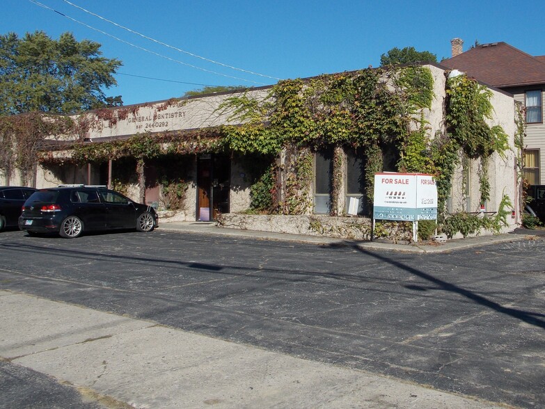 1000 North Ave, Waukegan, IL for sale - Building Photo - Image 1 of 1