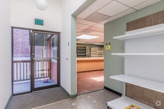 1411 SW 14th Ave, Portland, OR for lease Interior Photo- Image 1 of 20