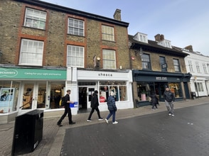 19 Market Pl, St Albans for lease Interior Photo- Image 2 of 3