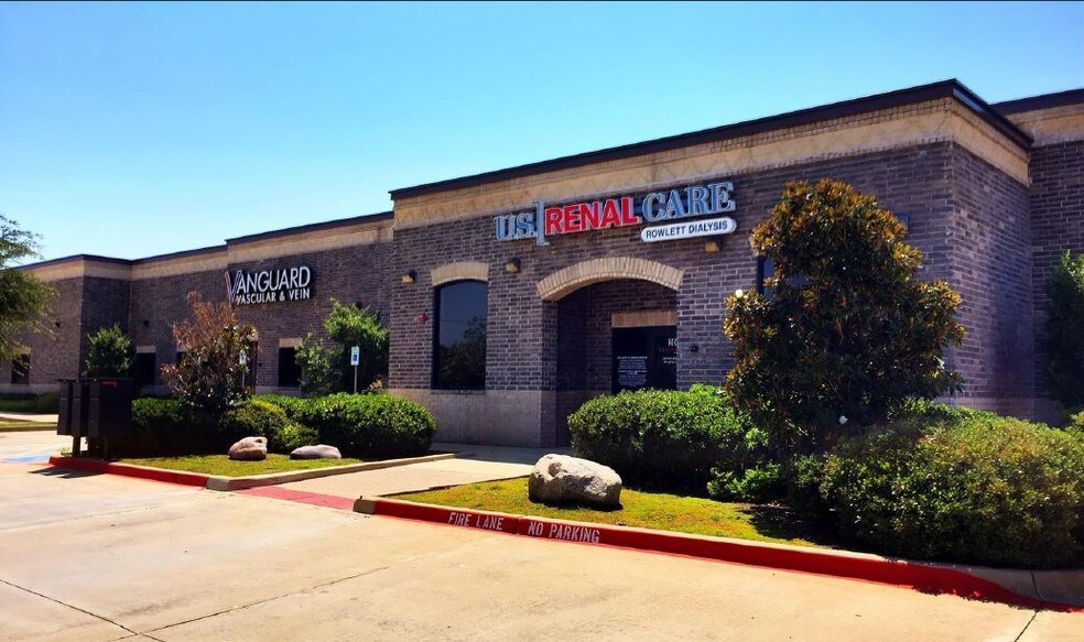 7600 Lakeview Pky, Rowlett, TX for sale - Building Photo - Image 1 of 1