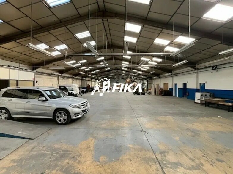 Flex in Muret for sale - Building Photo - Image 3 of 9