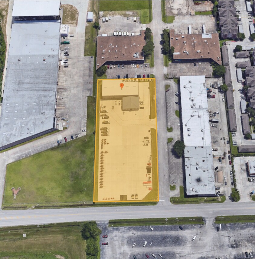902 Rankin Rd, Houston, TX 77073