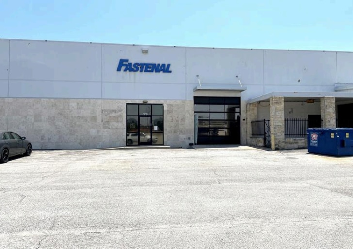 7500 Baker Blvd, Richland Hills, TX for lease Interior Photo- Image 1 of 4