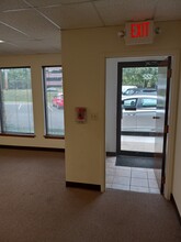 10 W Phillip Rd, Vernon Hills, IL for lease Interior Photo- Image 1 of 4