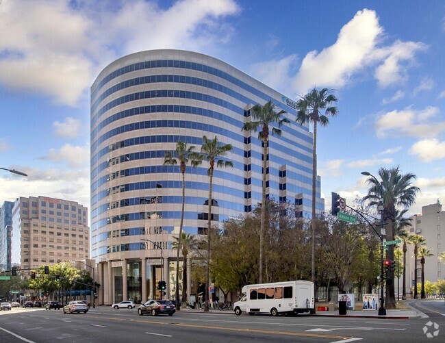 More details for 10 Almaden Blvd, San Jose, CA - Office for Lease