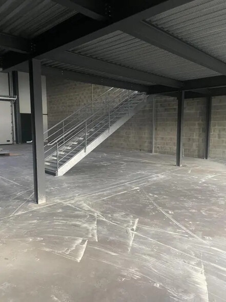 Flex in Le Havre for sale - Interior Photo - Image 3 of 4