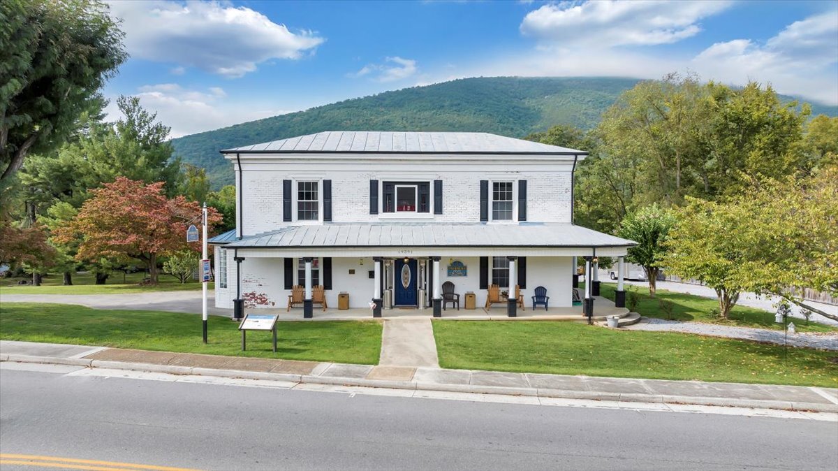 19391 Main St, Buchanan, VA for sale Building Photo- Image 1 of 1