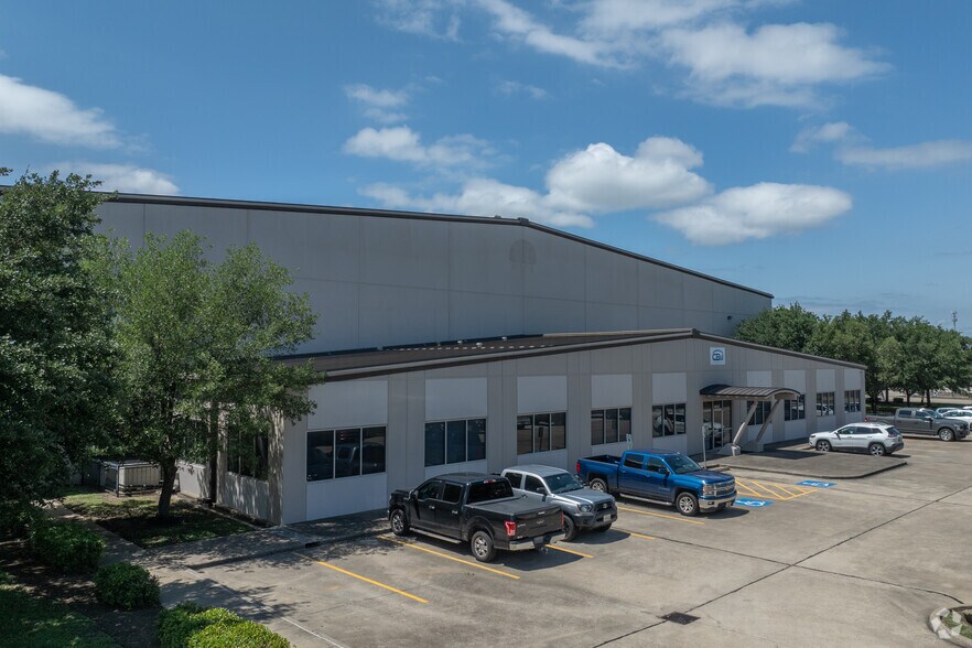 9803 Sheldon Rd, Houston, TX for sale - Primary Photo - Image 1 of 1