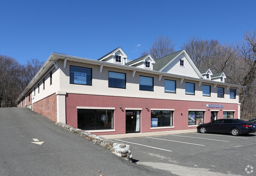 477 Boston Post Rd, Orange, CT 06477 Colonial Building