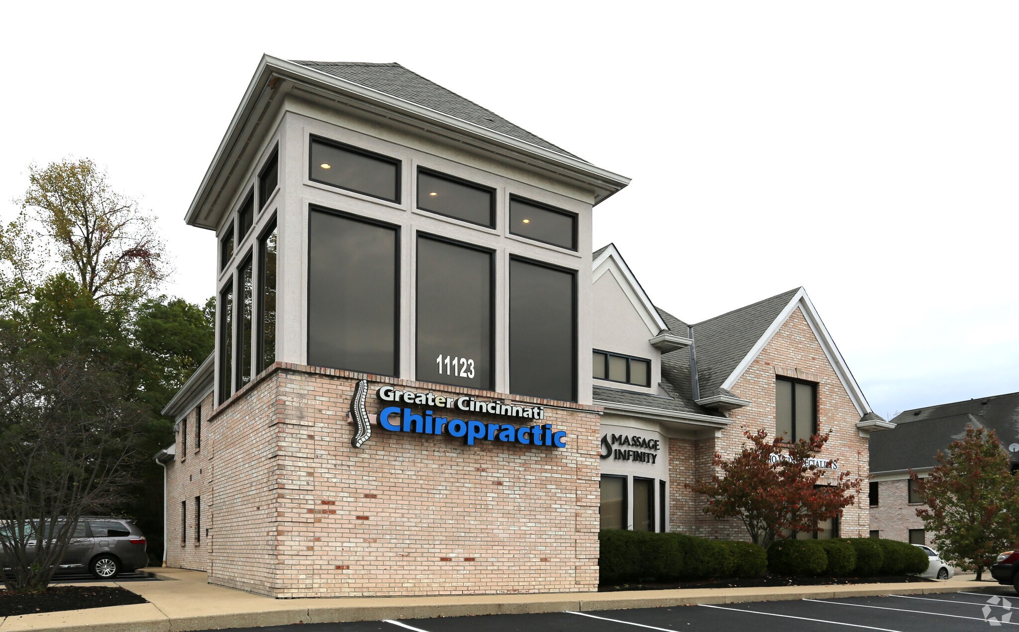 11123 Montgomery Rd, Cincinnati, OH for sale Primary Photo- Image 1 of 1