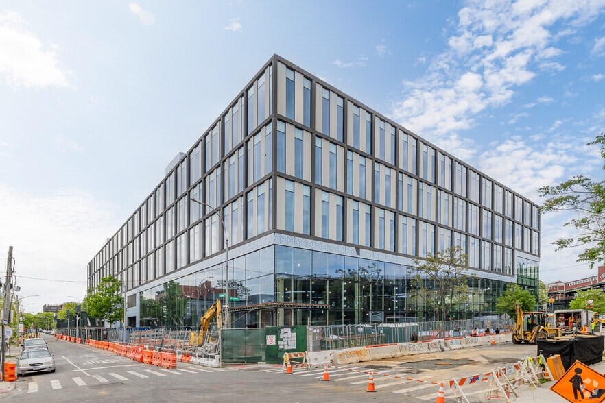 2440-2448 Fulton St, Brooklyn, NY for lease - Building Photo - Image 2 of 11