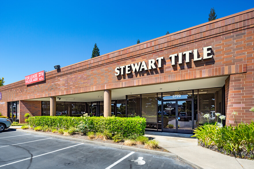 5701 Sunrise Blvd, Citrus Heights, CA for lease - Building Photo - Image 2 of 21