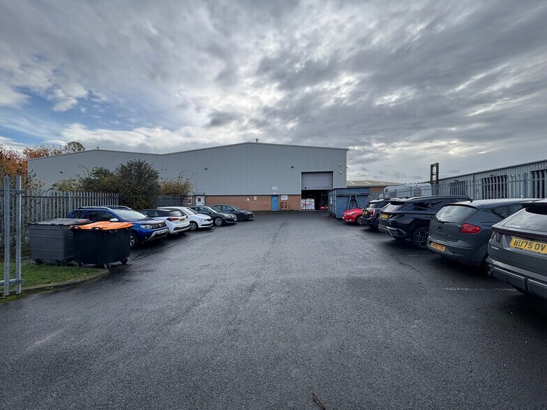 Unit 3 Fleming Road, Eston for lease - Building Photo - Image 2 of 3