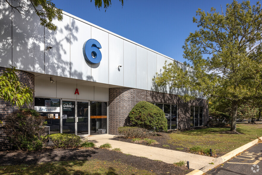 6 Industrial Way W, Eatontown, NJ for lease - Building Photo - Image 1 of 1