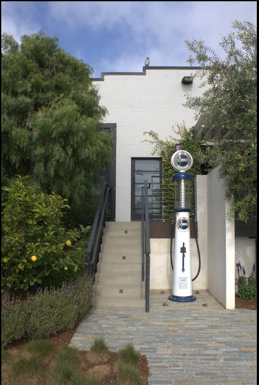 133 Lomita St, El Segundo, CA for lease Building Photo- Image 1 of 5