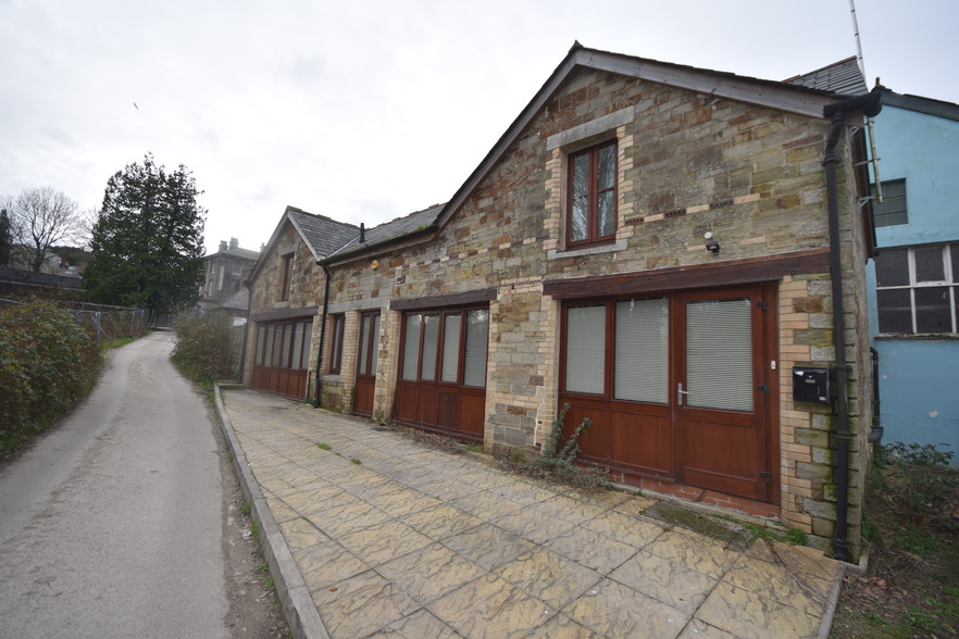 7 Mount Folly Sq, Bodmin for sale - Building Photo - Image 3 of 12