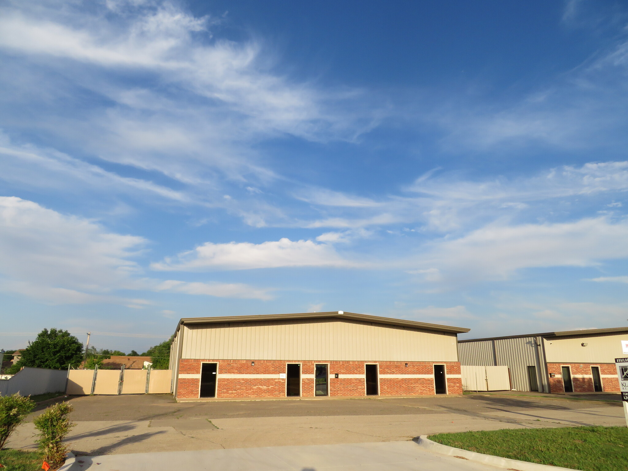 804 Messenger Ln, Oklahoma City, OK for lease Building Photo- Image 1 of 8