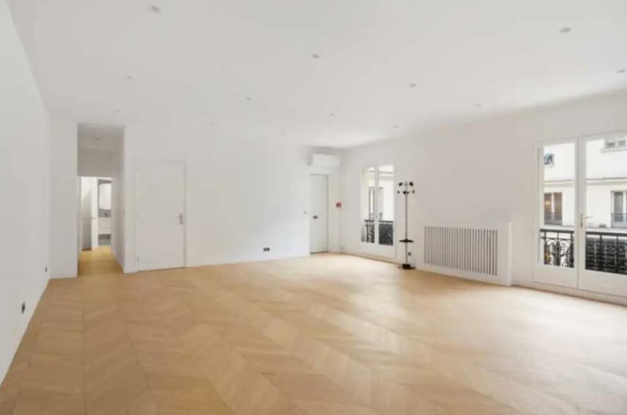 Office in Paris for lease - Building Photo - Image 1 of 3