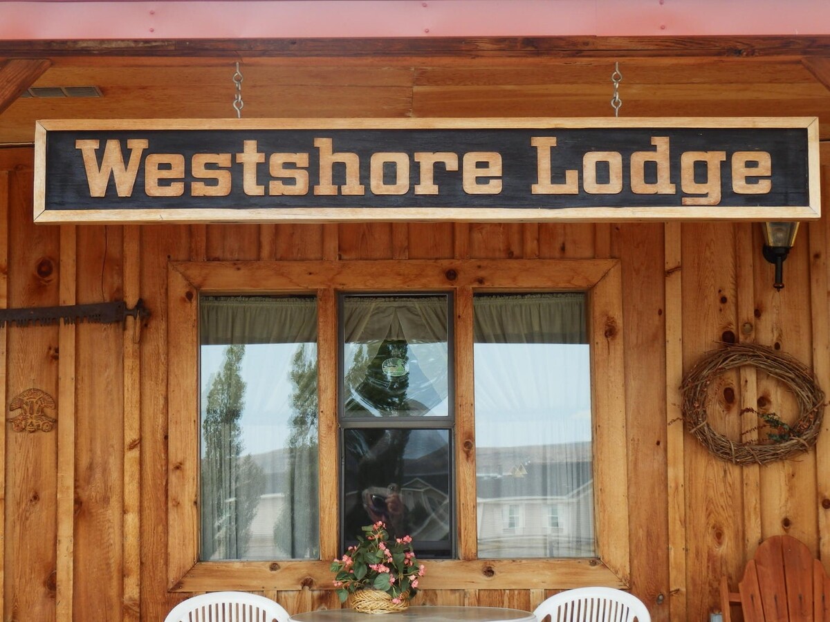 319 W Magic Rd, West Magic, ID 83352 - Westshore Lodge | LoopNet