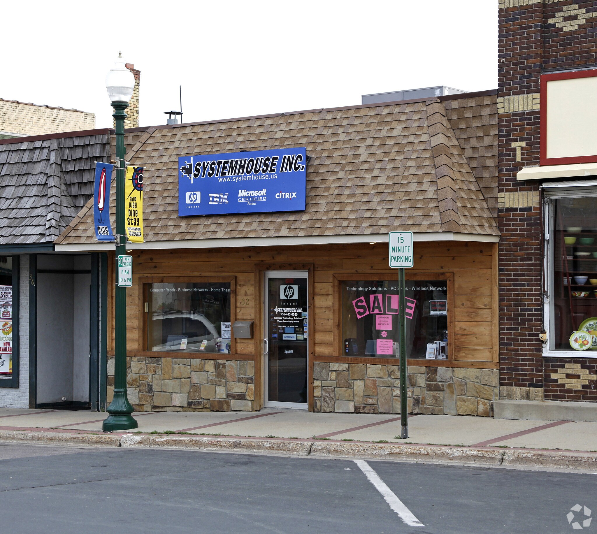 32 1st St W, Waconia, MN for sale Primary Photo- Image 1 of 1