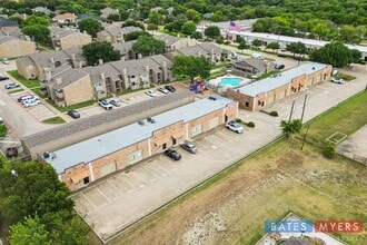 198 Brothers Blvd, Red Oak, TX for lease Building Photo- Image 2 of 10
