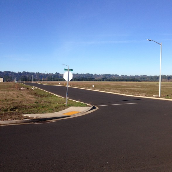 NW Noble Dr, Estacada, OR for sale - Building Photo - Image 1 of 1