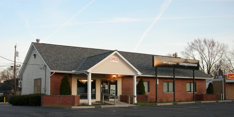 Kenny Road Portfolio portfolio of 4 properties for sale on LoopNet.com - Primary Photo - Image 2 of 4