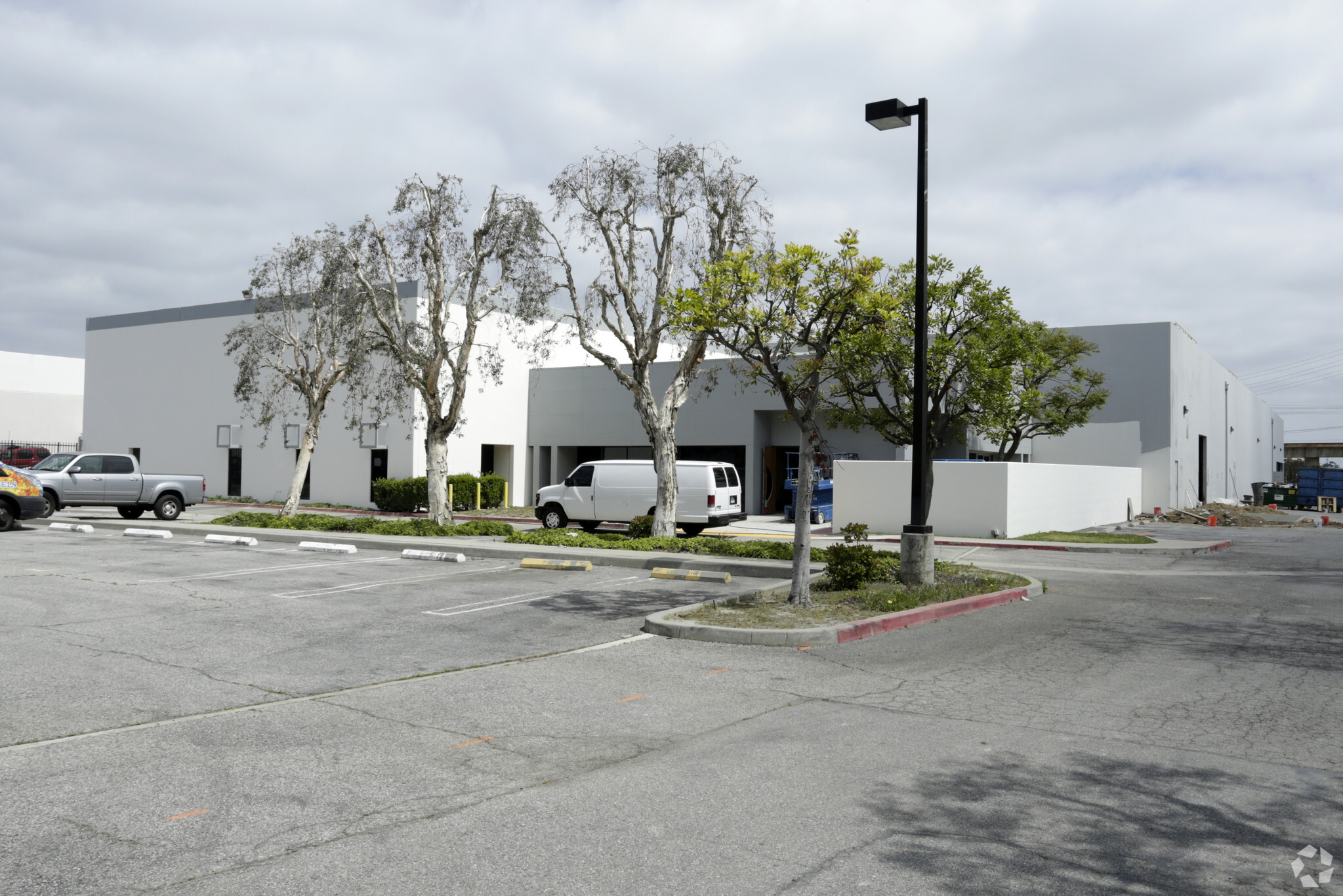 18502 S Laurel Park Rd, Compton, CA for sale Primary Photo- Image 1 of 1