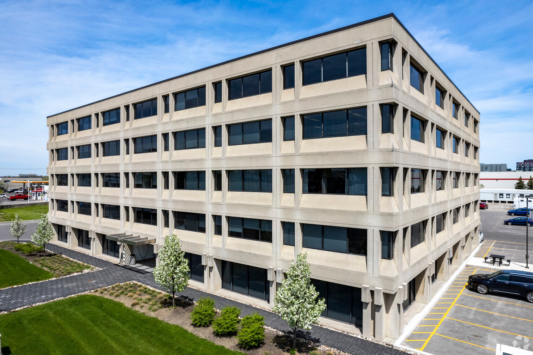 3625 Dufferin St, Toronto, ON for sale Primary Photo- Image 1 of 1