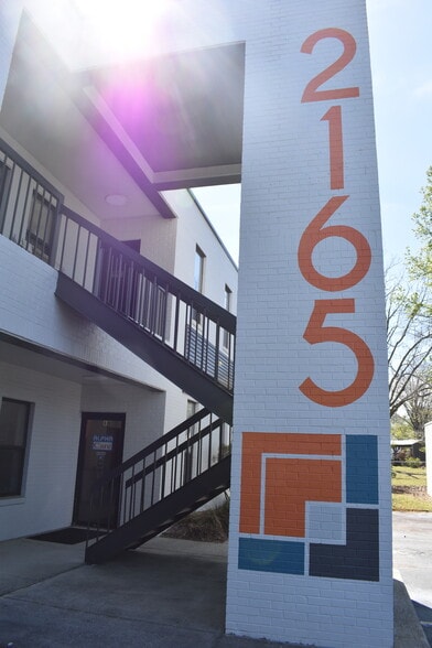 2171 Ashley Phosphate Rd, North Charleston, SC for sale - Building Photo - Image 3 of 6