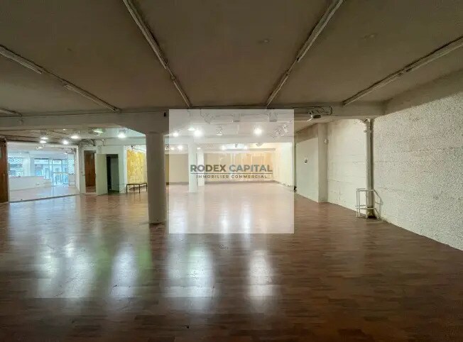 Retail in Paris for lease - Building Photo - Image 3 of 7