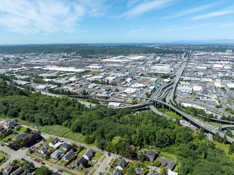 12th Ave S, Seattle, WA for sale - Building Photo - Image 2 of 15