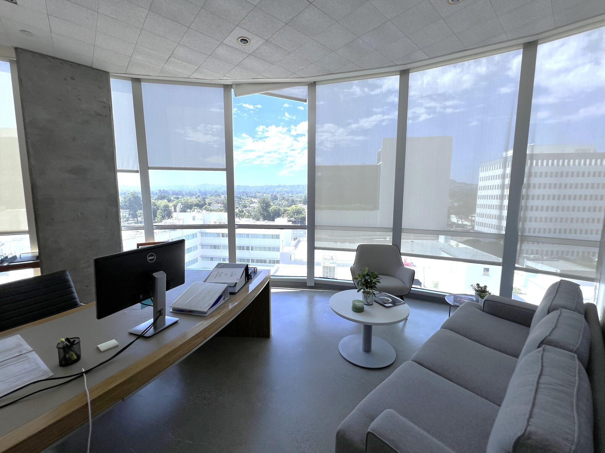 9701 Wilshire Blvd, Beverly Hills, CA for lease Interior Photo- Image 1 of 5