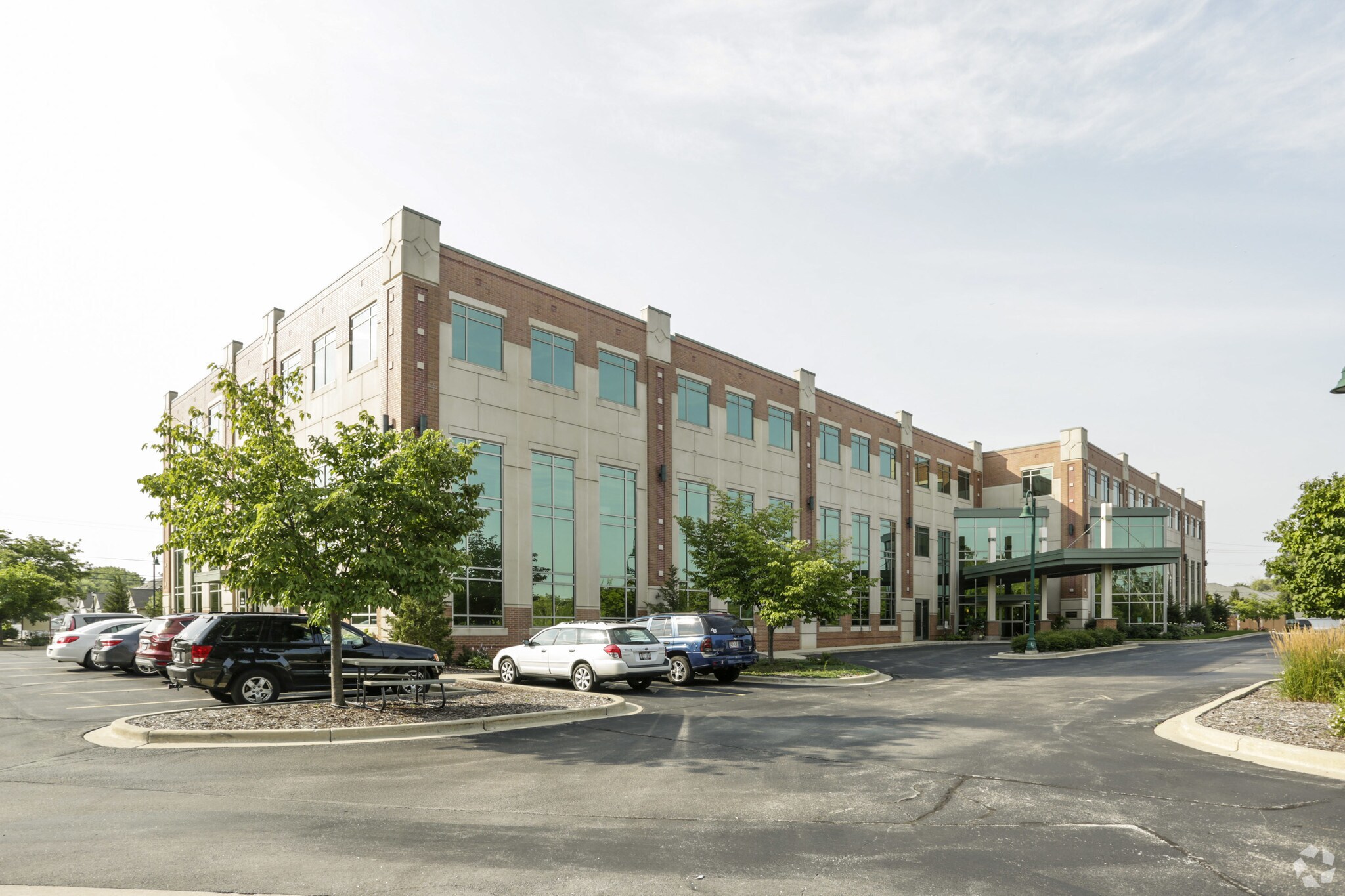 4600 W Loomis Rd, Greenfield, WI 53220 Office for Lease