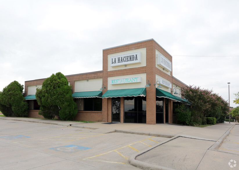 2520 E Highway 82, Whitesboro, TX for lease - Primary Photo - Image 3 of 3