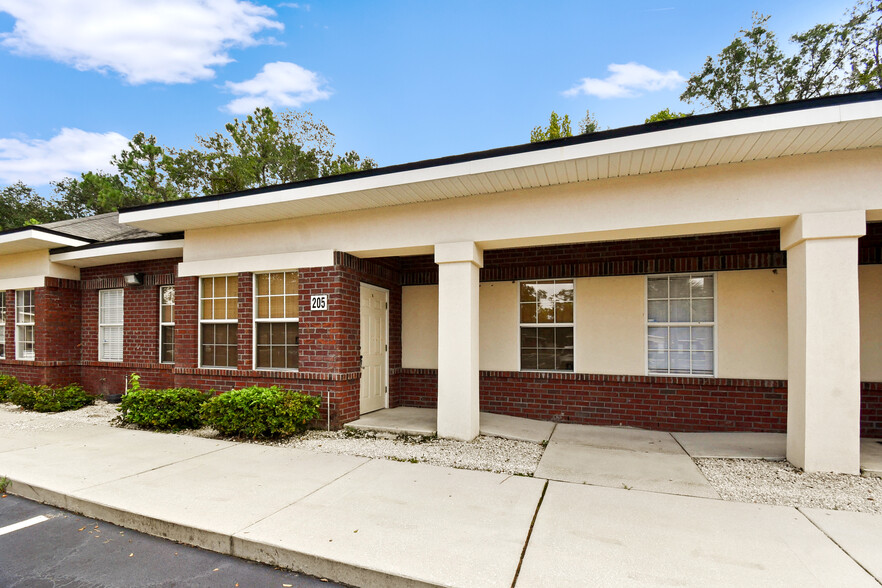 13453 N Main St, Jacksonville, FL for lease - Building Photo - Image 3 of 13