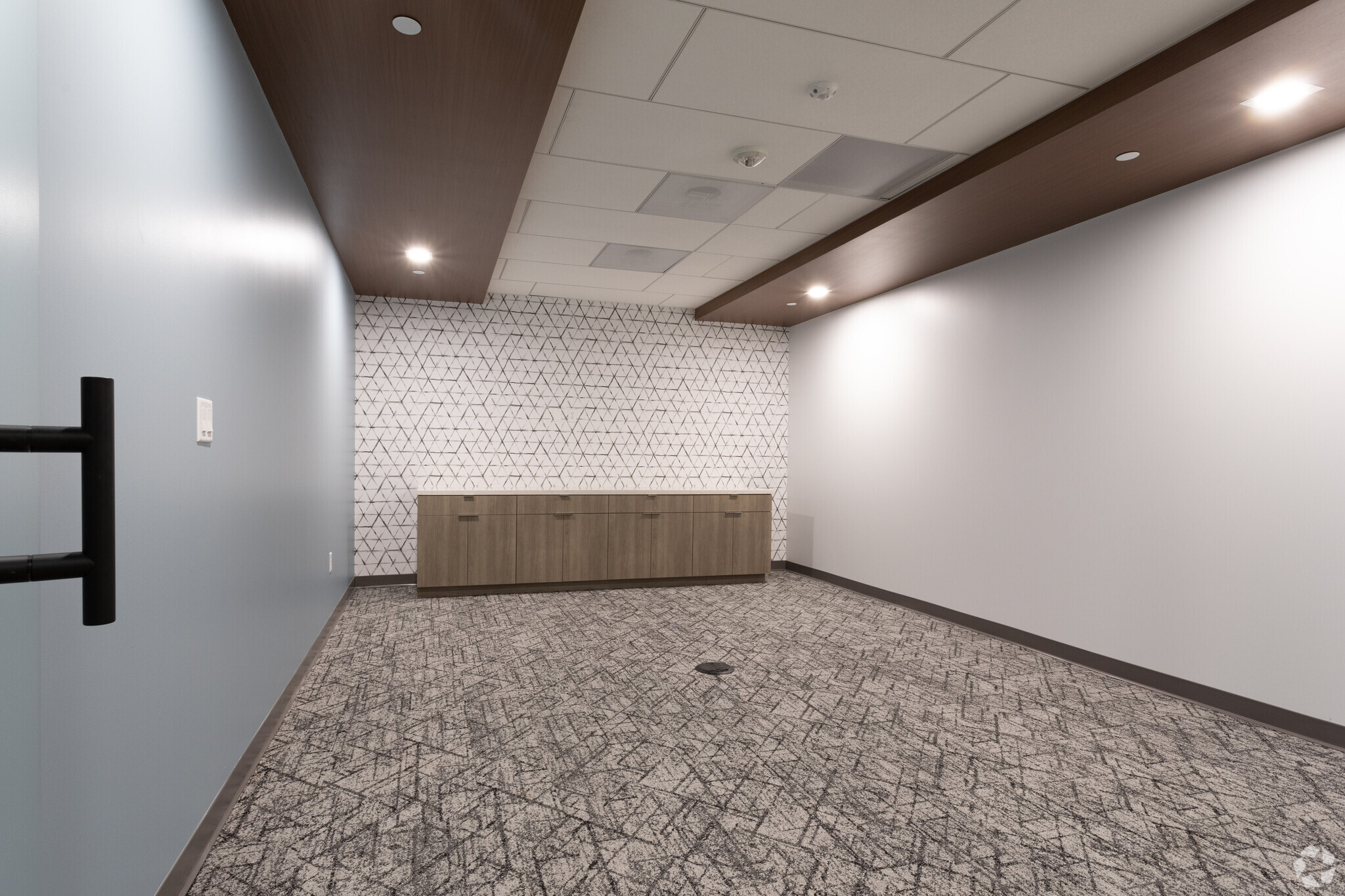 1120 20th St NW, Washington, DC for lease Interior Photo- Image 1 of 5