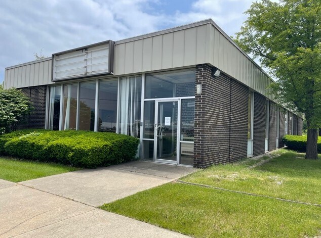 2141 W Bristol Rd, Flint, MI for sale Building Photo- Image 1 of 1