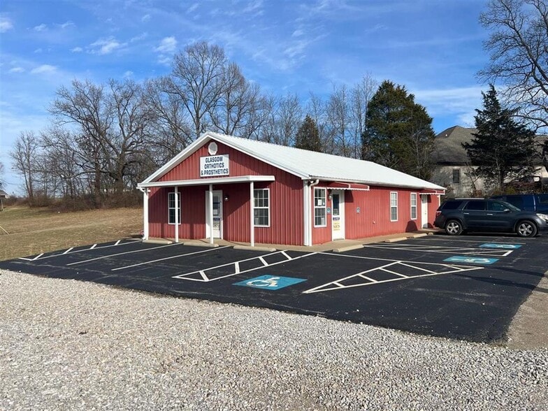 4288 N Jackson Hwy, Glasgow, KY for sale - Building Photo - Image 3 of 8