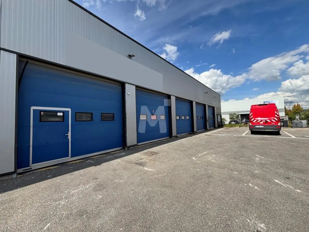 Flex in Guibeville for sale Building Photo- Image 1 of 10